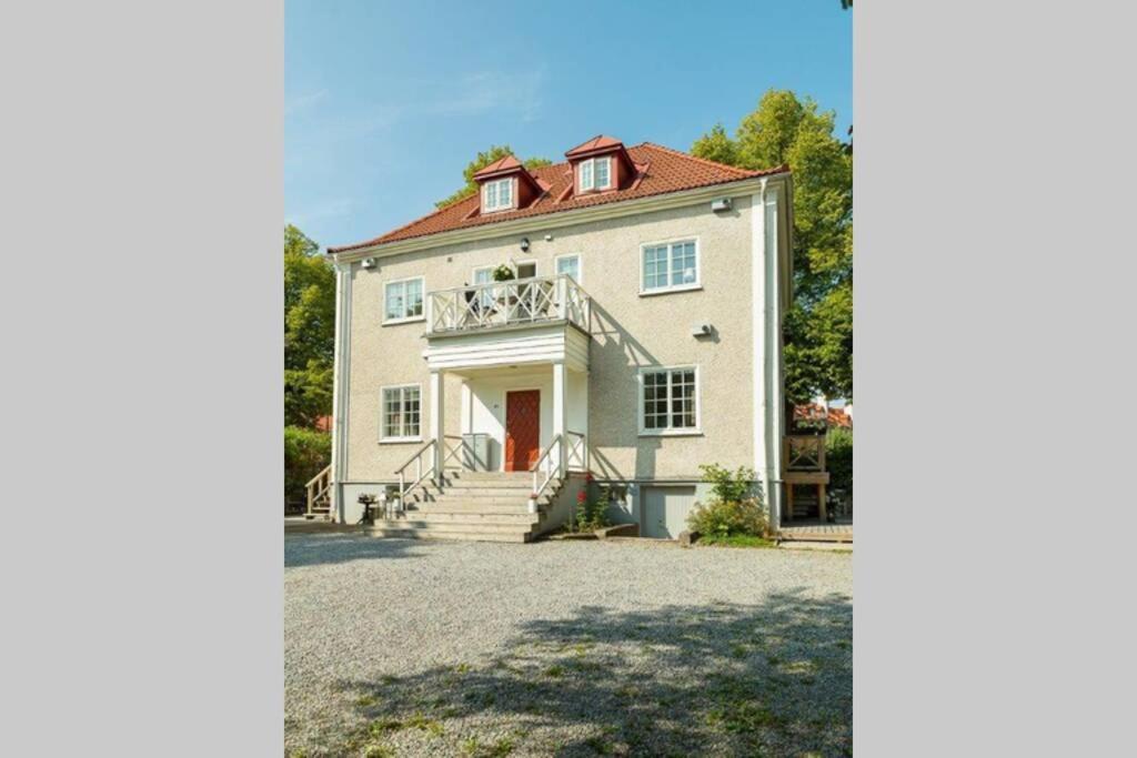 Central Beautiful Modern Accommodation Near Stockholm City Exteriér fotografie